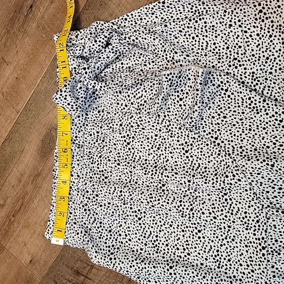 Women's Size M Faux Wraparound Skirt - Picture 4 of 6